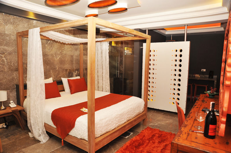 มูด ดีไซน์ สวีทส์ Hotel อิสตันบูล ภายนอก รูปภาพ